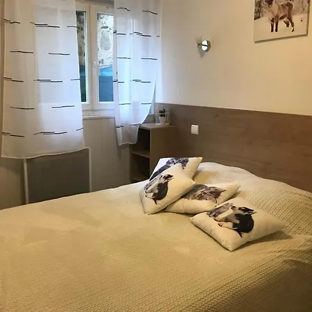 Petite Maison Proche Du Centre Сasa de vacaciones Cauterets